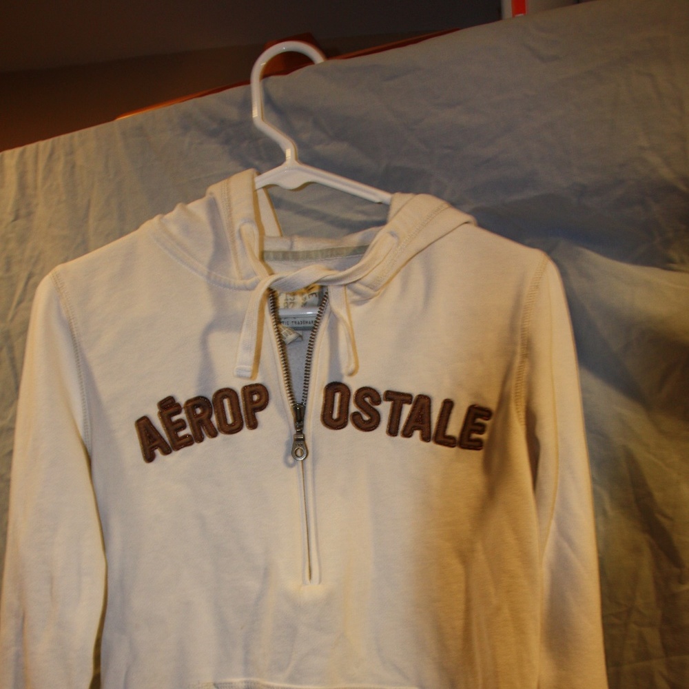 Aeropostale 3/4 zip hoddie
